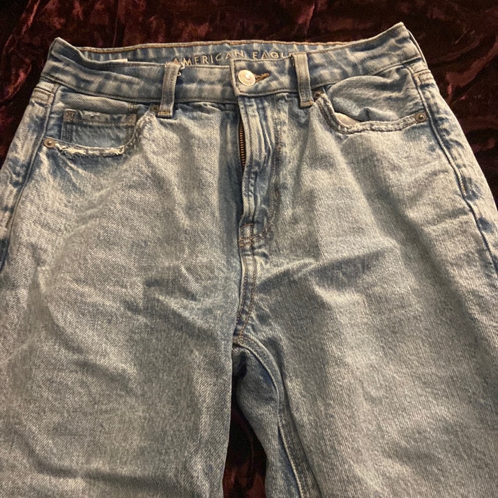 American Eagle Mom Jeans